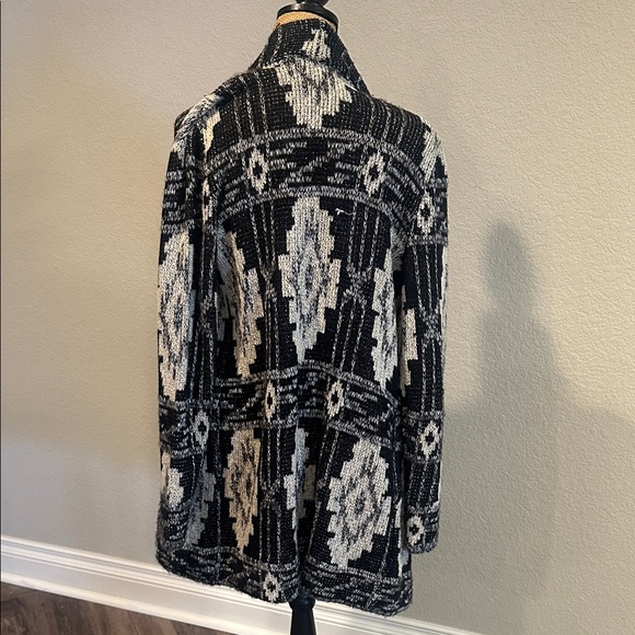 Lucky Brand Black and White with silver thread. Open Front Cardigan - Picture 3 of 7